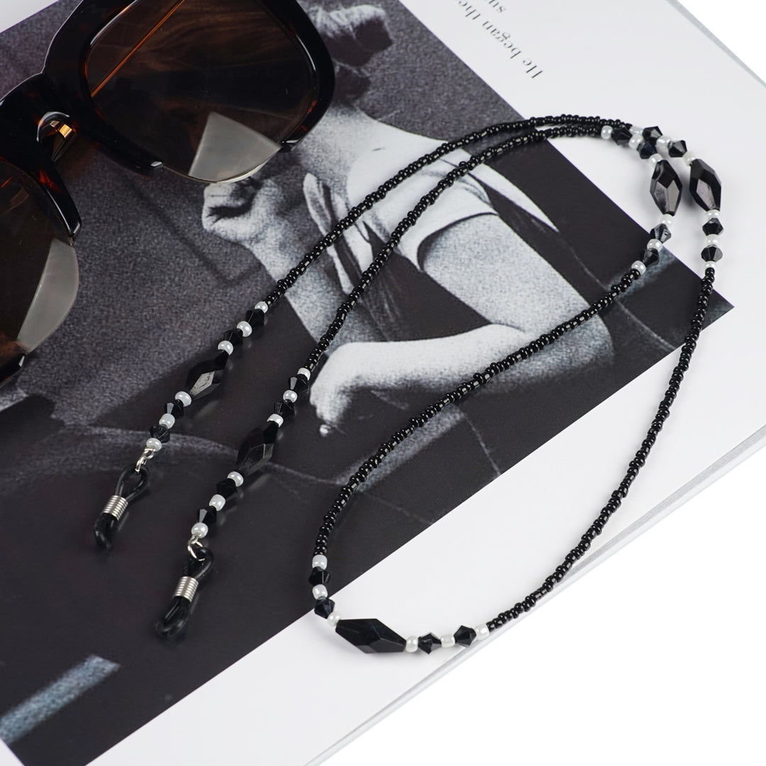 Beaded Eyewear Chain Bowlift