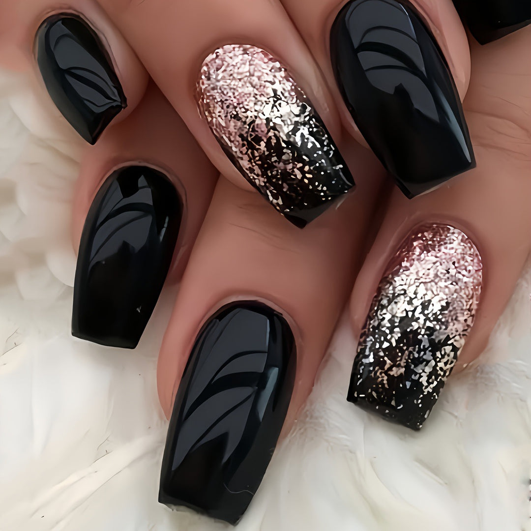 Press-on nails with shimmering ombre effect Bowlift
