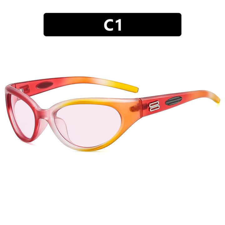 Ladies extravagant sunglasses with curved design Bowlift