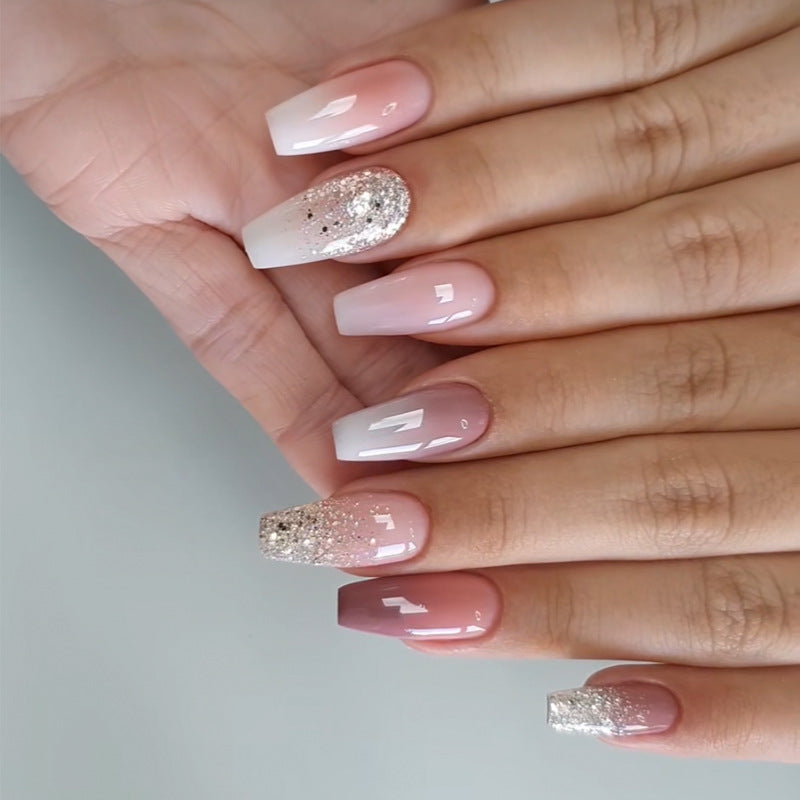 Elegant Stiletto Press-On Nail Art with Rhinestone Accents Bowlift