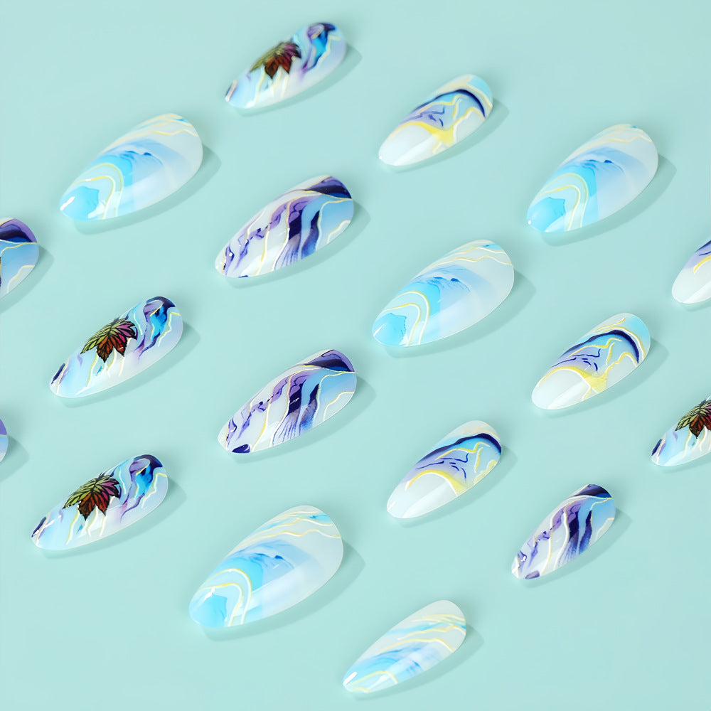 Artificial nails in elegant floral design Bowlift