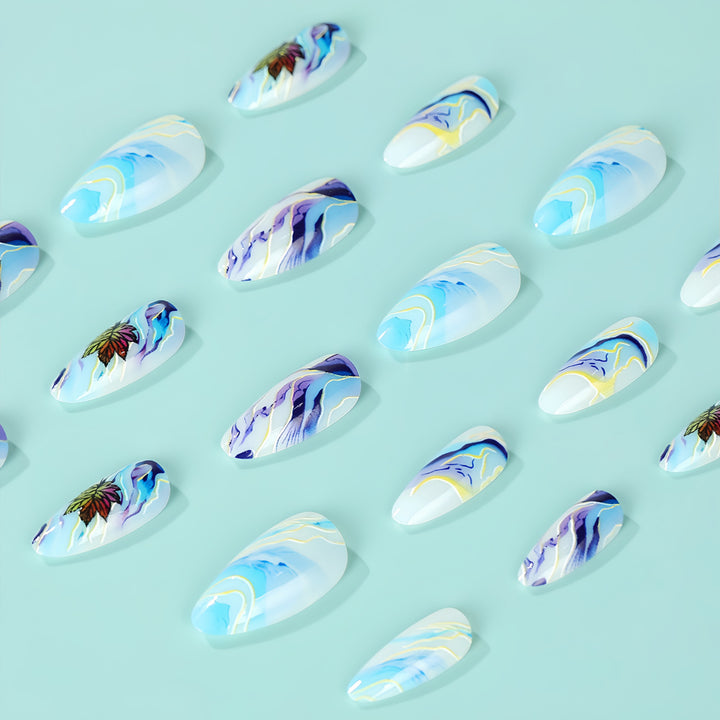 Artificial nails in elegant floral design Bowlift