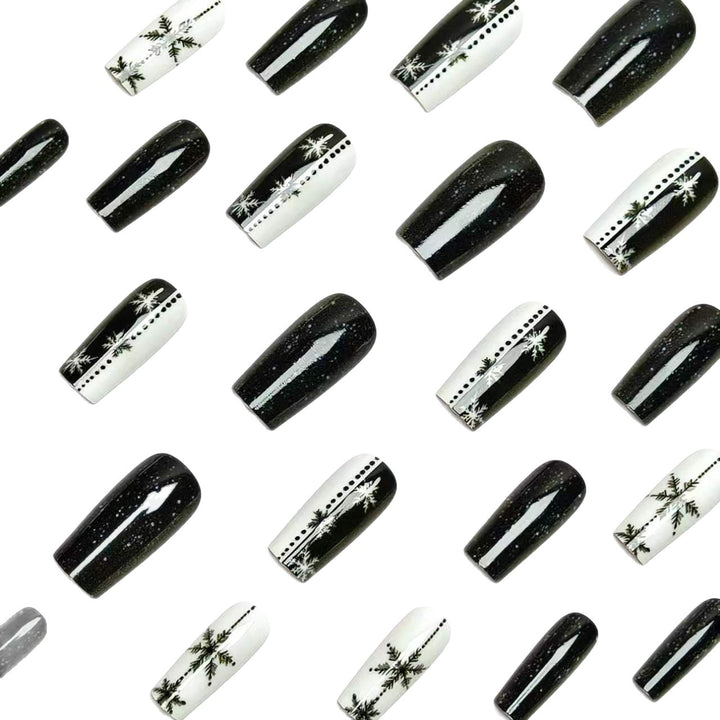Elegant Winter Snowflake Nail Art Bowlift