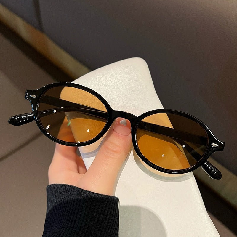 Vintage Oval Frame Sunglasses Bowlift