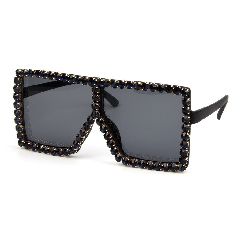 Women's oversized sunglasses with sparkly crystal frame Bowlift
