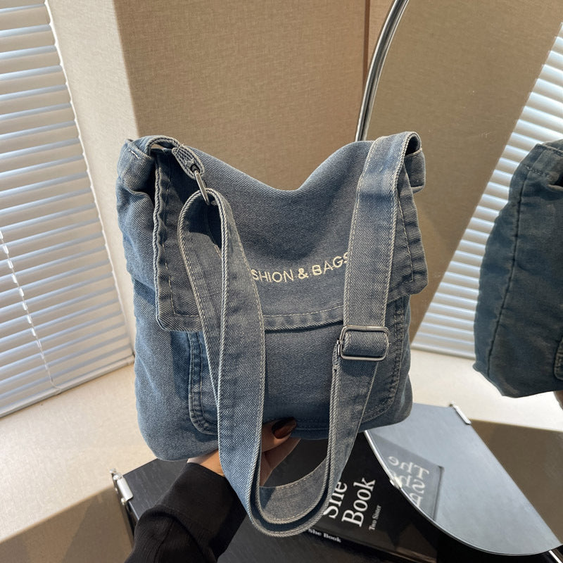 Casual Utility Sling Bag Bowlift