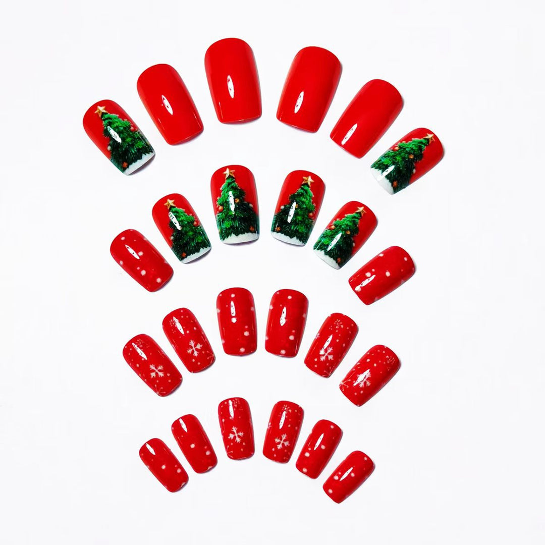 Artificial nails in festive Christmas design Bowlift
