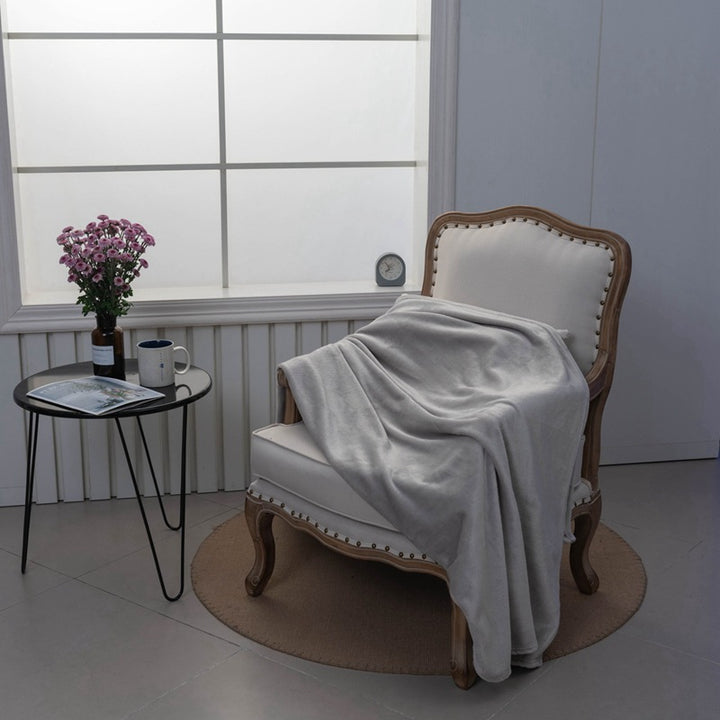 Ladies Cozy Plush Blanket with Reversible Design Bowlift