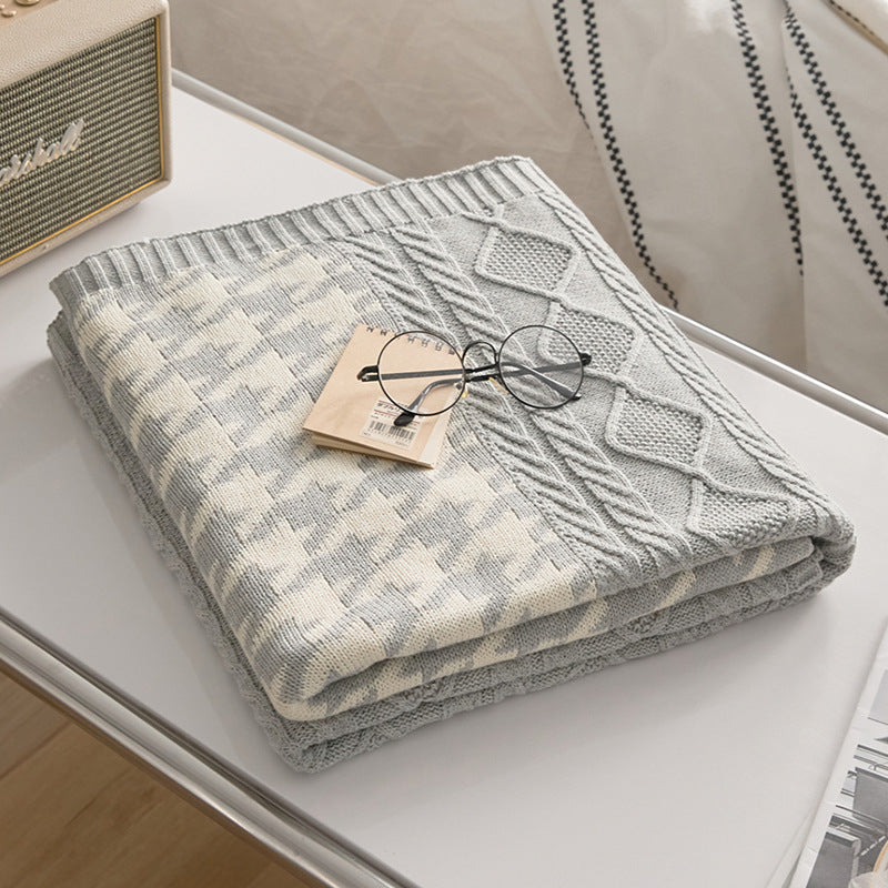 Women’s Knit Snuggle Blanket Bowlift