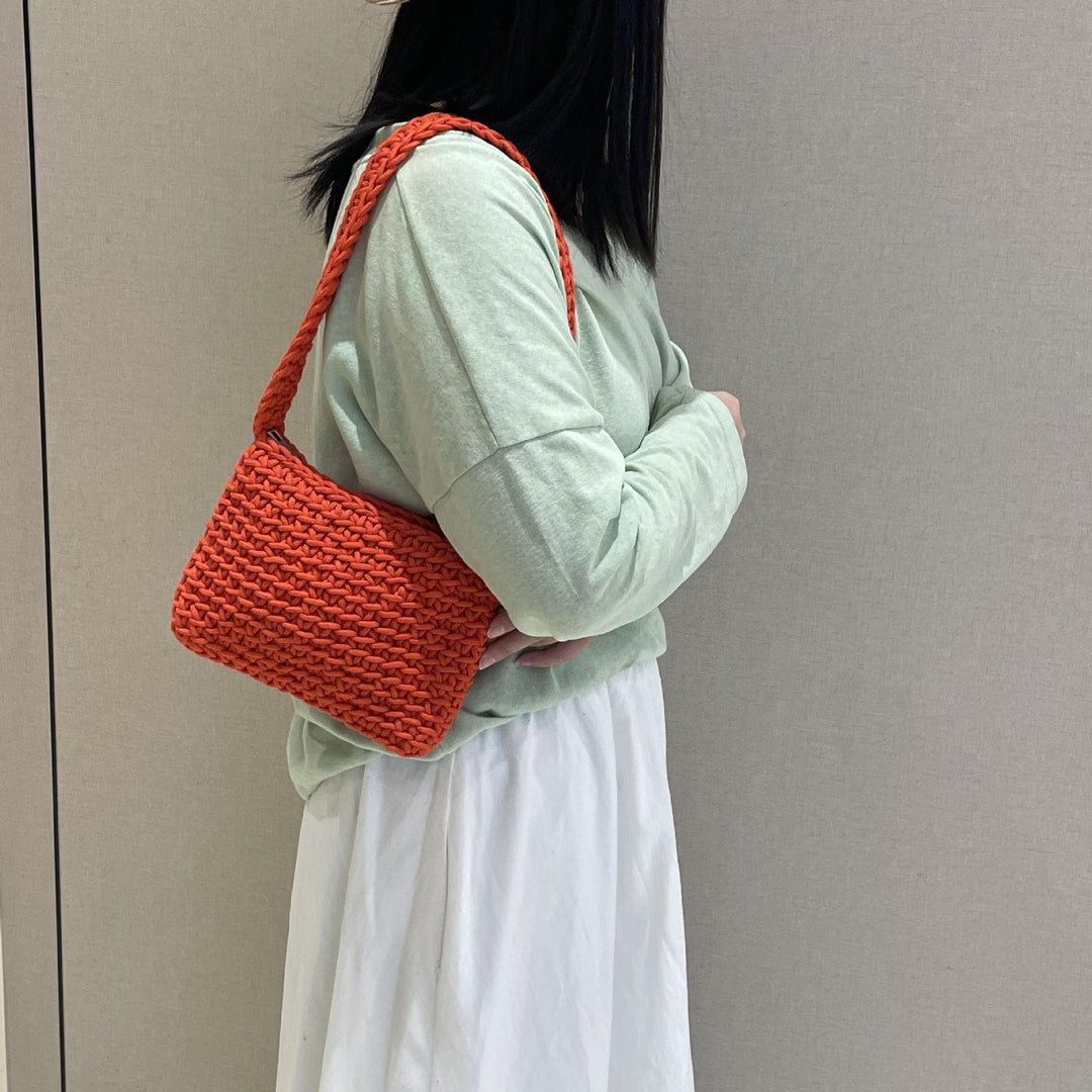 Coarse mesh shoulder bag Bowlift