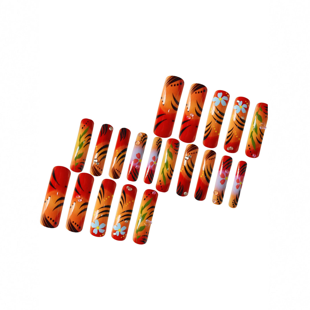 Artfully Designed Floral Press-On Nails Bowlift