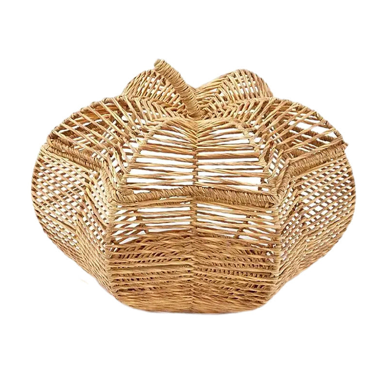 Handcrafted fruit basket in pumpkin design Bowlift