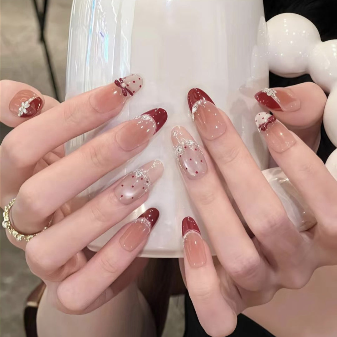 Decorative Holiday-Themed Press-On Nail Set Bowlift