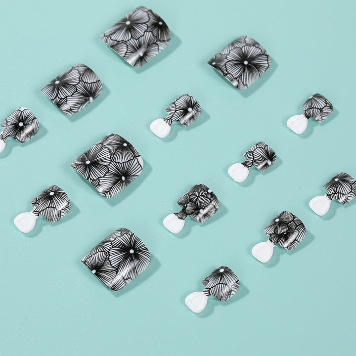 Trendy Nail Tips Bowlift