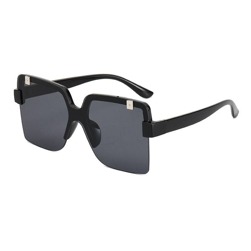 Women's Fashion Oversized Sunglasses with Futuristic Design Bowlift