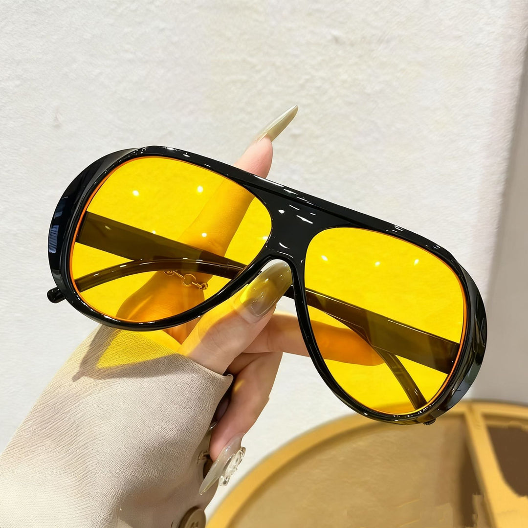 Sporty Oversized Shield Sunglasses Bowlift