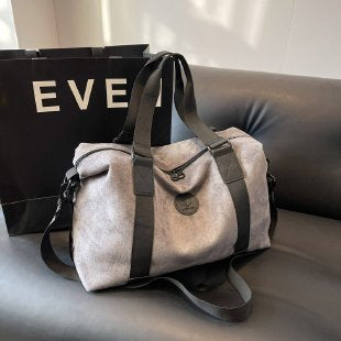 Versatile Travel Weekender Bag