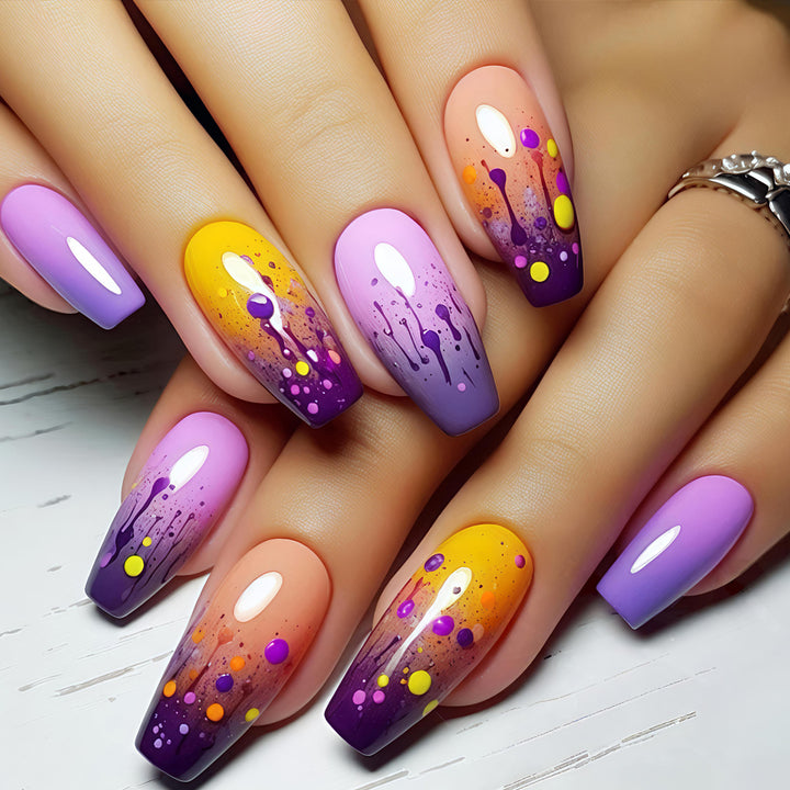 Artificial nails with vibrant gradient and splash pattern Bowlift