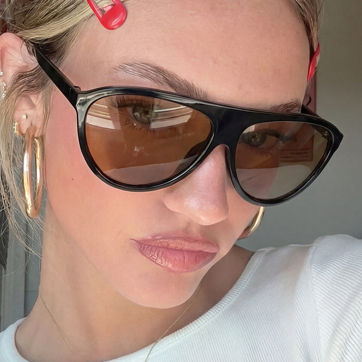 Women Sporty Sunglasses with Modern Protective Design Bowlift
