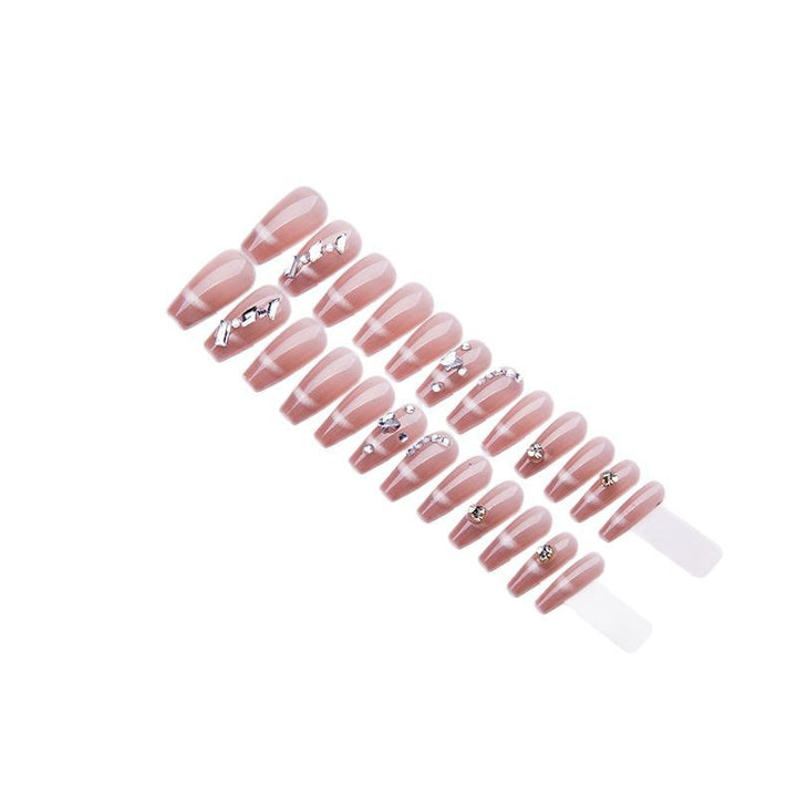 Artificial artificial nails with heart design Bowlift