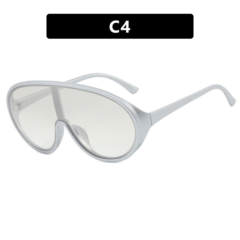 Women's futuristic sunglasses with large lenses and ergonomic frame Bowlift