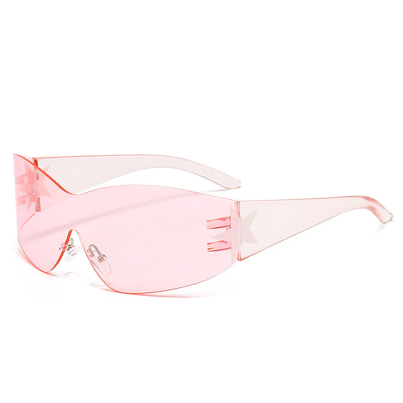 Sleek Shield Sunglasses with Star Accent Bowlift