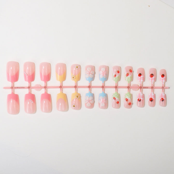 Floral Art Press-On Nail Design Bowlift