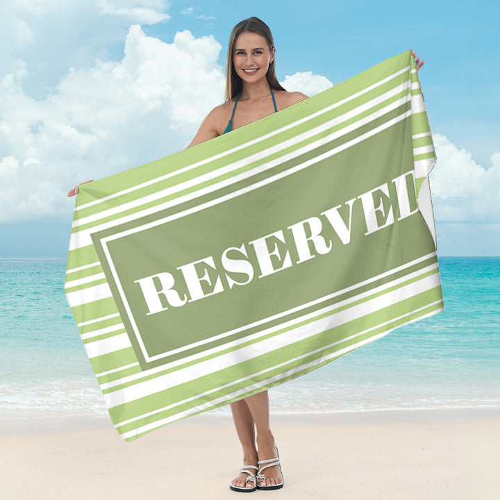 Beach towel with artistic mandala pattern Bowlift