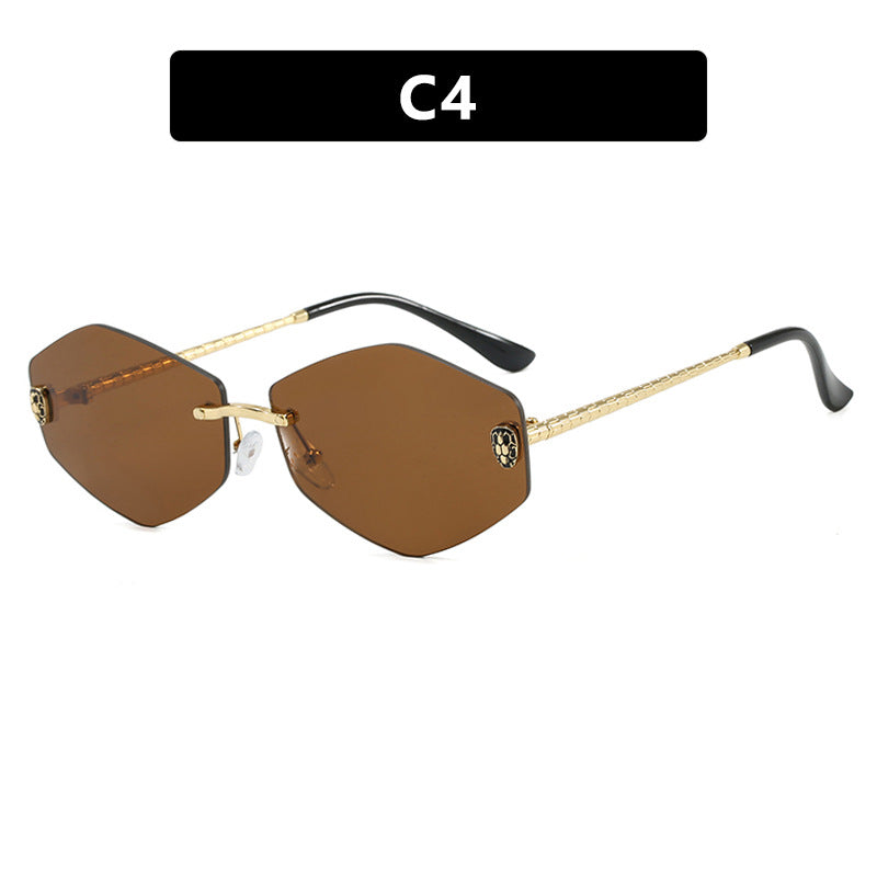 Women's geometric sunglasses in modern design with elegant metal frame Bowlift
