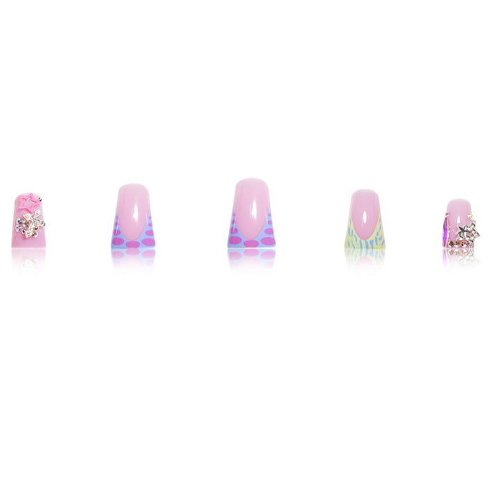 Decorative 3D Star-Embellished Nail Art Bowlift