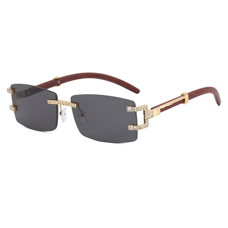 Ladies exclusive sunglasses in elegant design with rhinestone accents Bowlift