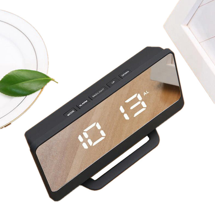 Digital alarm clock with mirror display and snooze function Bowlift