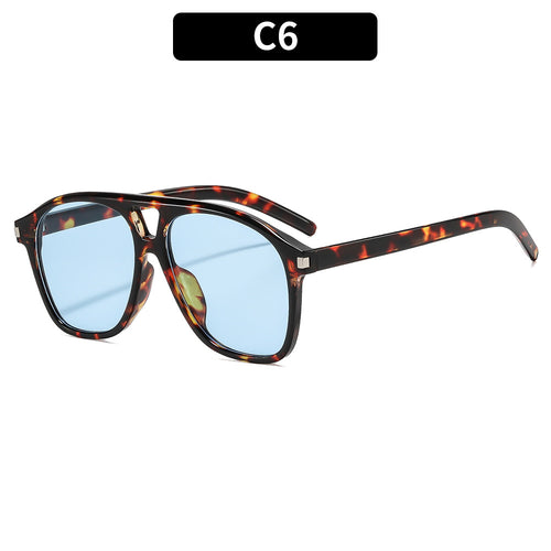 Retro-Inspired Square Frame Sunglasses