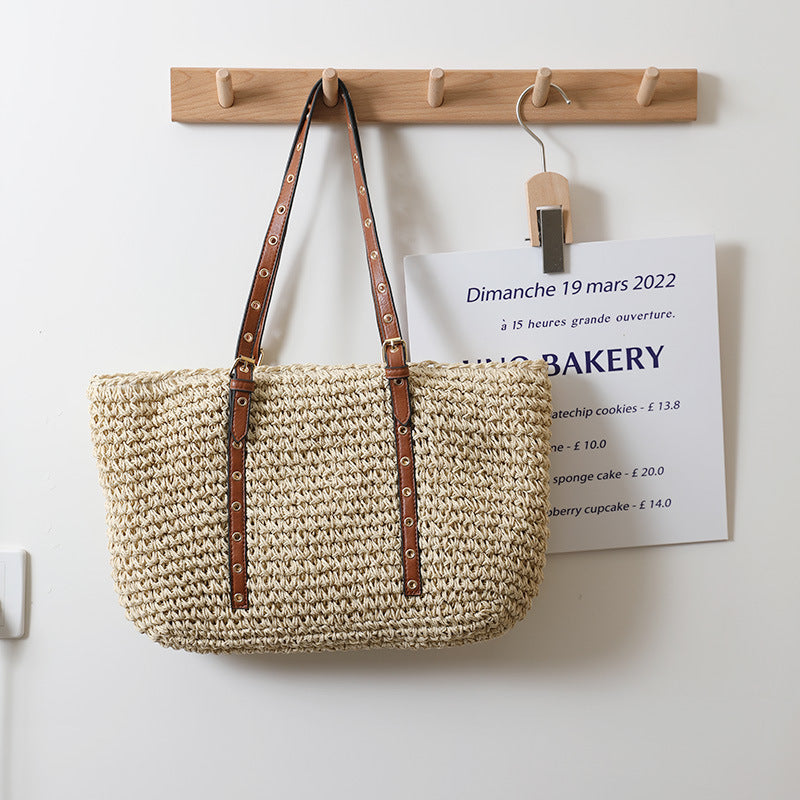 Elegant basket bag with sturdy leather handles Bowlift