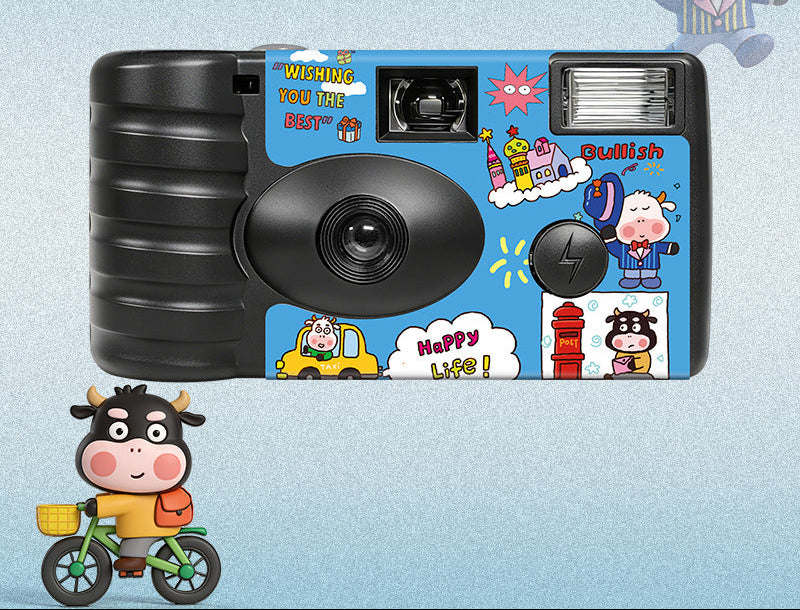 Playful Graphic Instant Photo Camera Bowlift