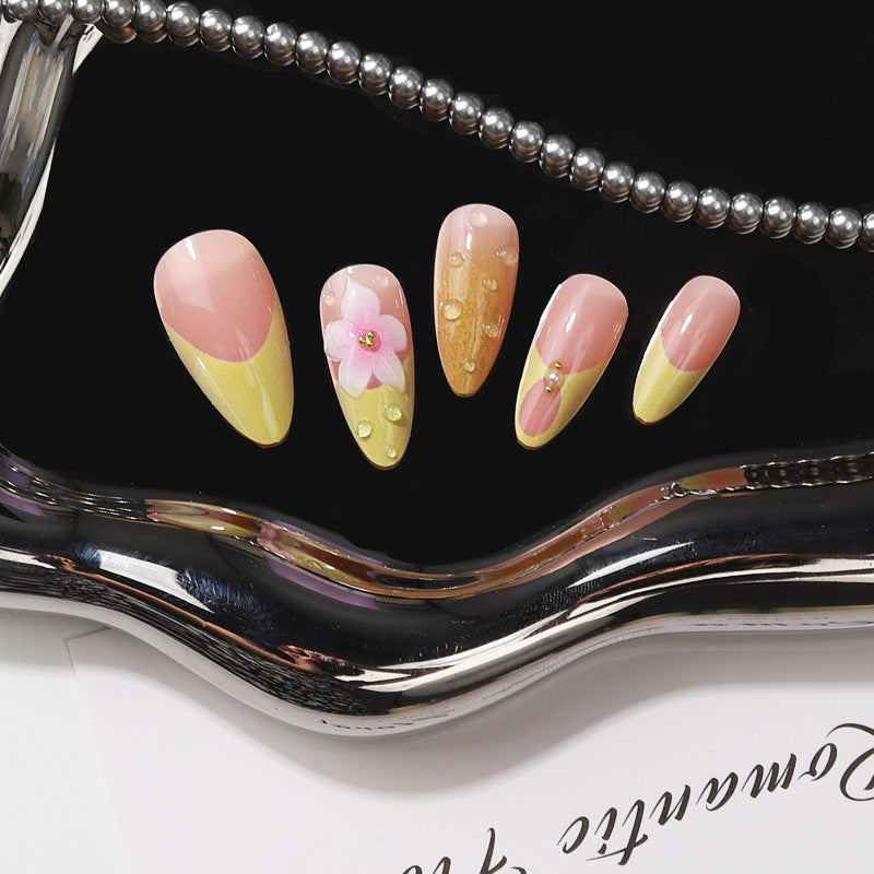 Artistic Floral Tip Press-On Nails Bowlift