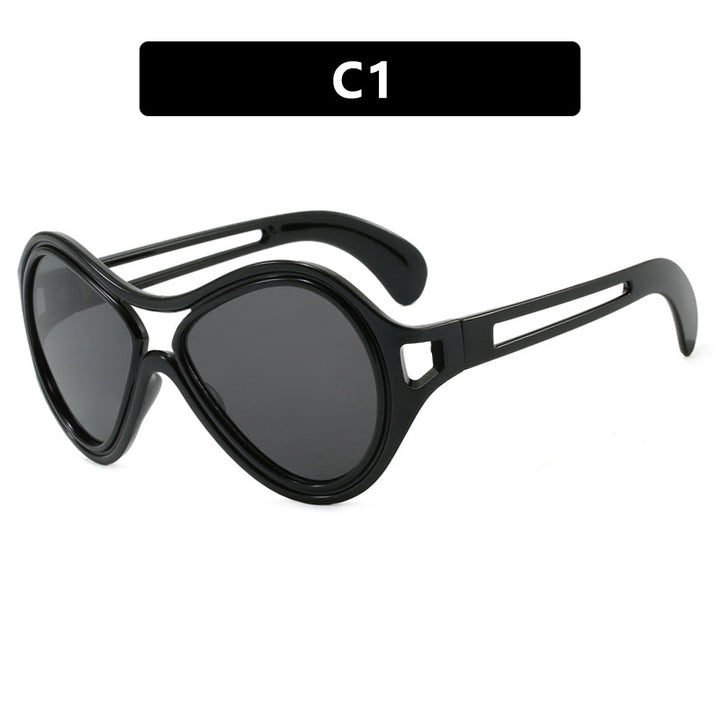 Women's vintage-inspired sunglasses with distinctive frame and UV protection Bowlift
