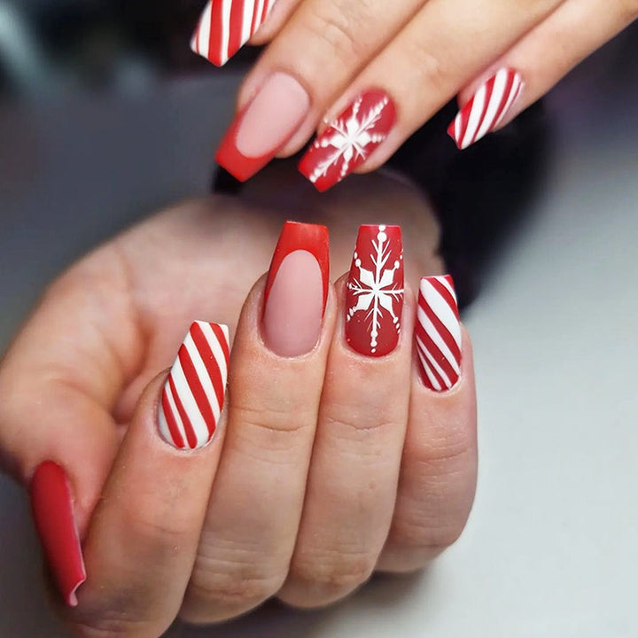 Festive Artificial Nail Set Bowlift