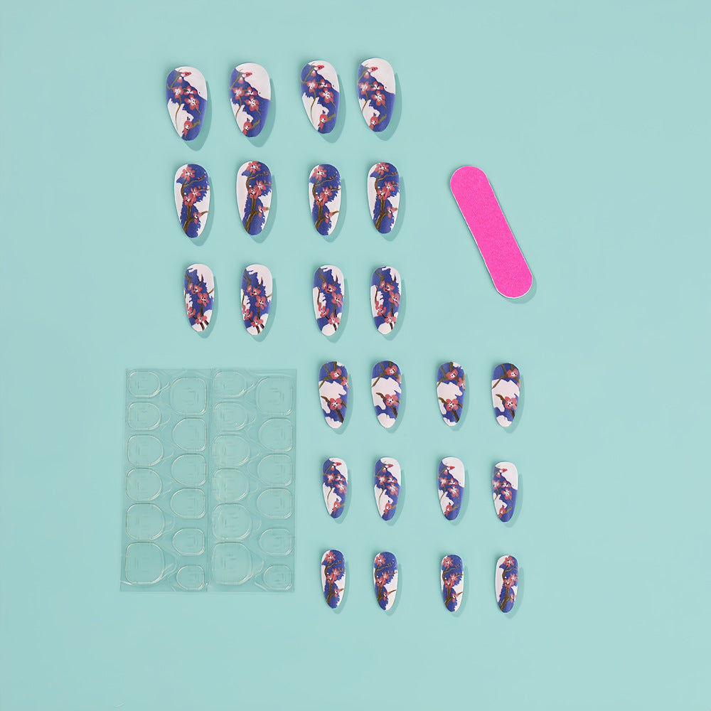 Artificial nails in floral design Bowlift