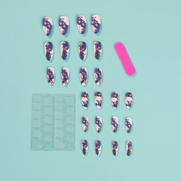 Artificial nails in floral design Bowlift