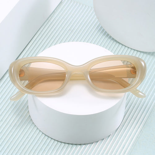 Women's fashionable sunglasses with oval design and UV protection Bowlift