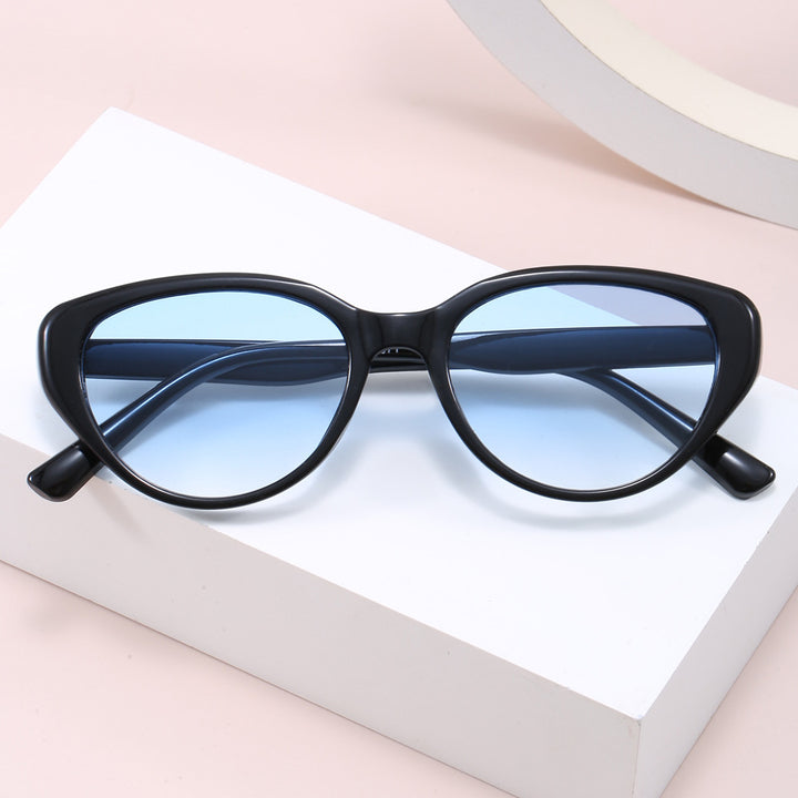 Women Cat-Eye Sunglasses with trendy leopard pattern Bowlift