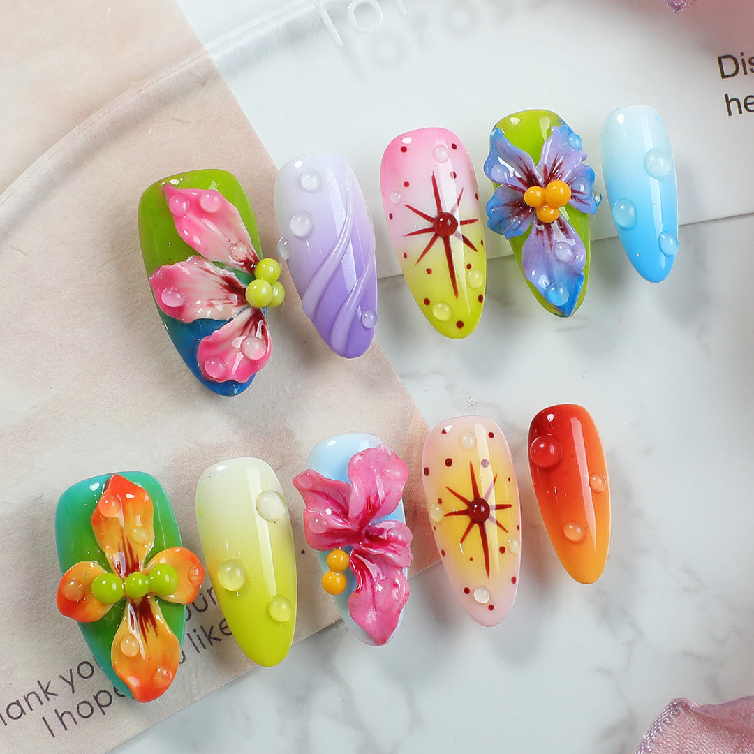 Creative nail set with handcrafted flower elements Bowlift
