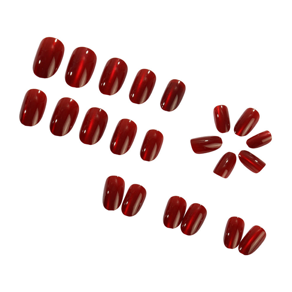 High-quality artificial nails in elegant glossy design Bowlift