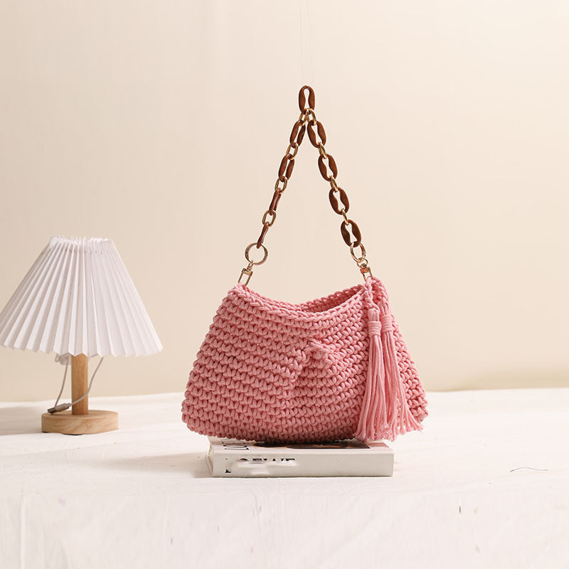 Handcrafted macrame bag with fashionable fringes Bowlift
