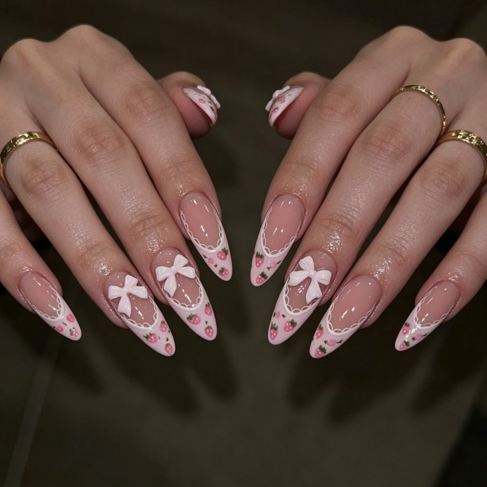 Artificial nails with romantic floral and ribbon motifs Bowlift