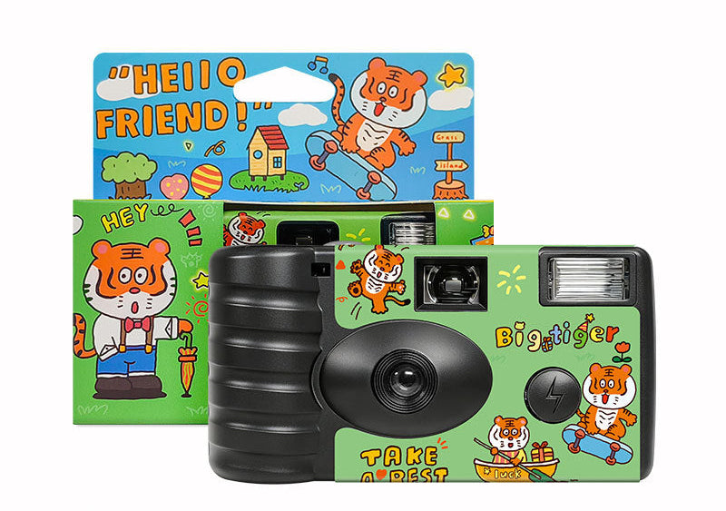 Cartoon-Themed Instant Film Camera Bowlift