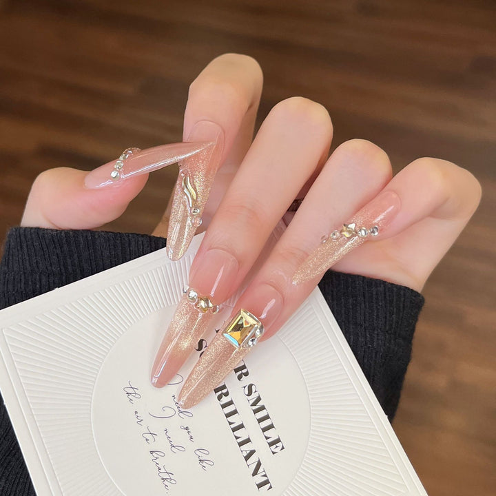 Stylish Stiletto Press-On Nail Extensions Bowlift