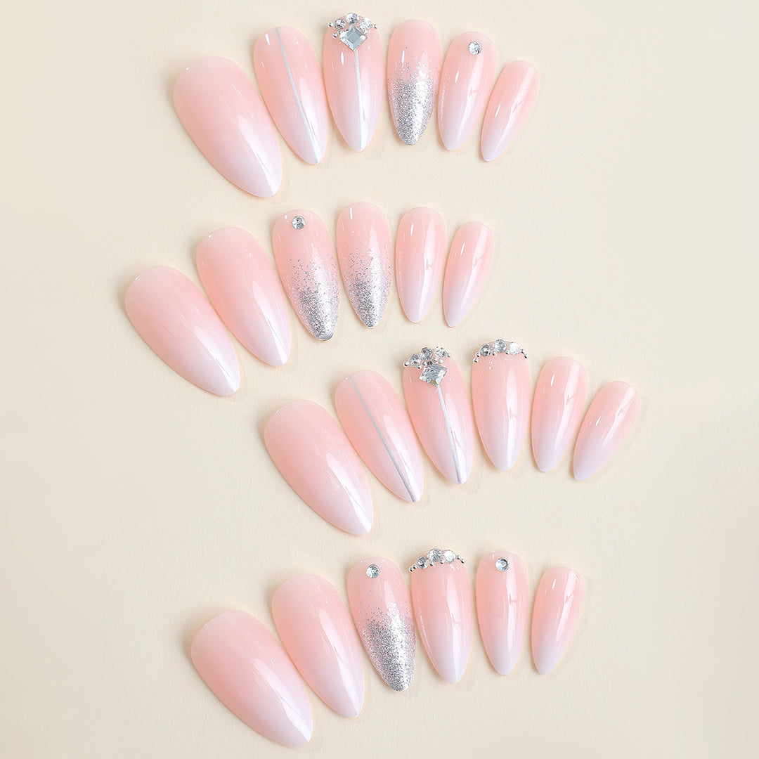 Glamorous Press-On Nail Collection Bowlift