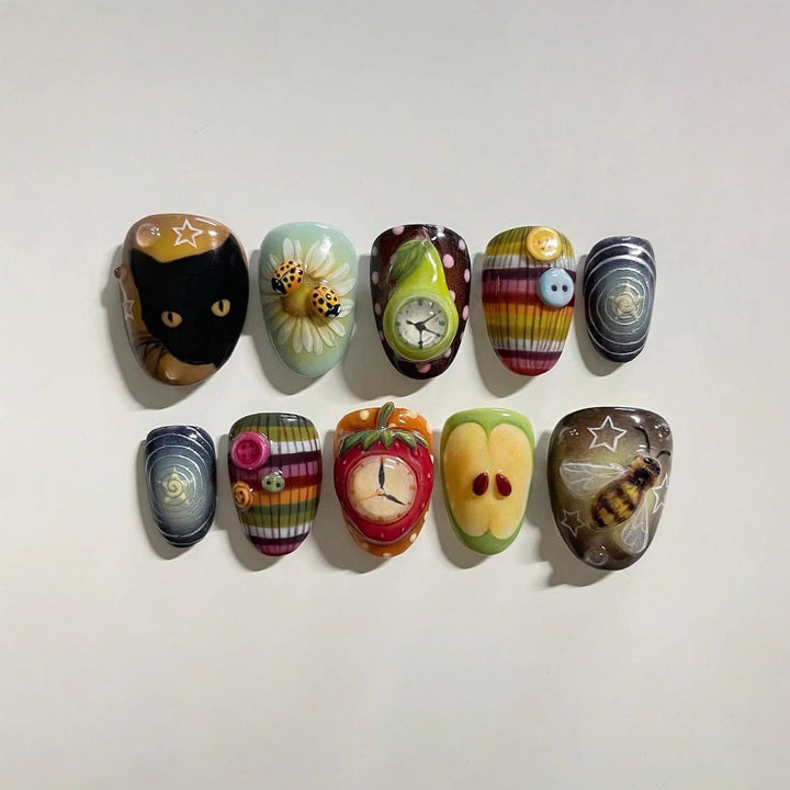 Artistic Ocean-Themed Press-On Nail Art Bowlift